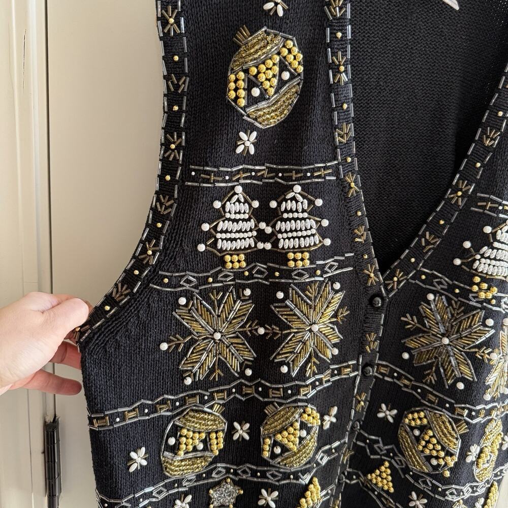 Vintage 1997 Claudia D. Women’s Winter Holiday Beaded Sweater Vest Size XL - Picture 5 of 16